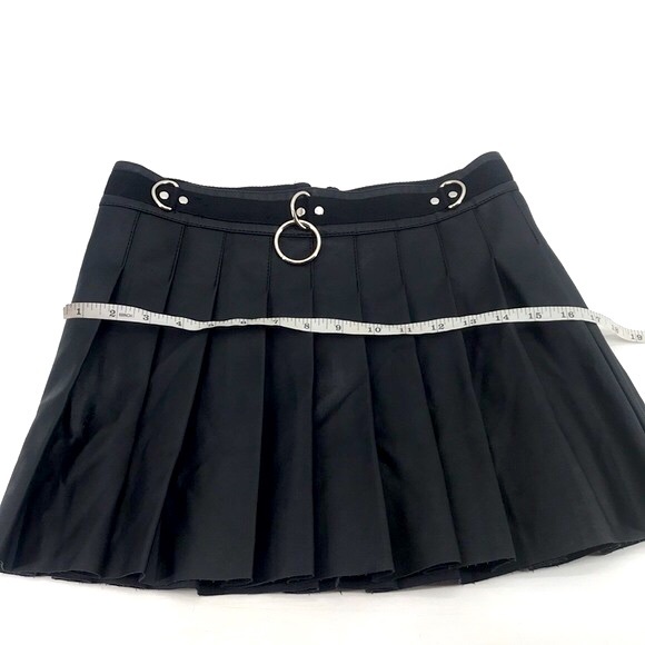 New Dolls Kill Current Mood Spade Punk Goth Vegan Leather Pleated Mini Skirt NWT - Picture 14 of 16